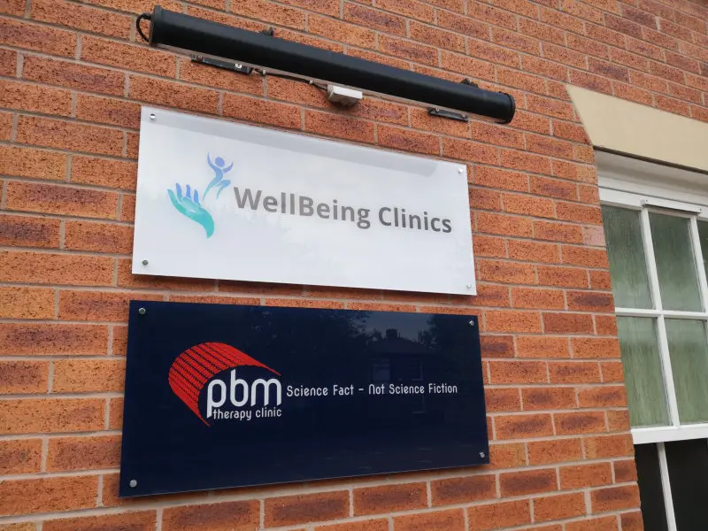 PBM Therapy Clinic External Sign